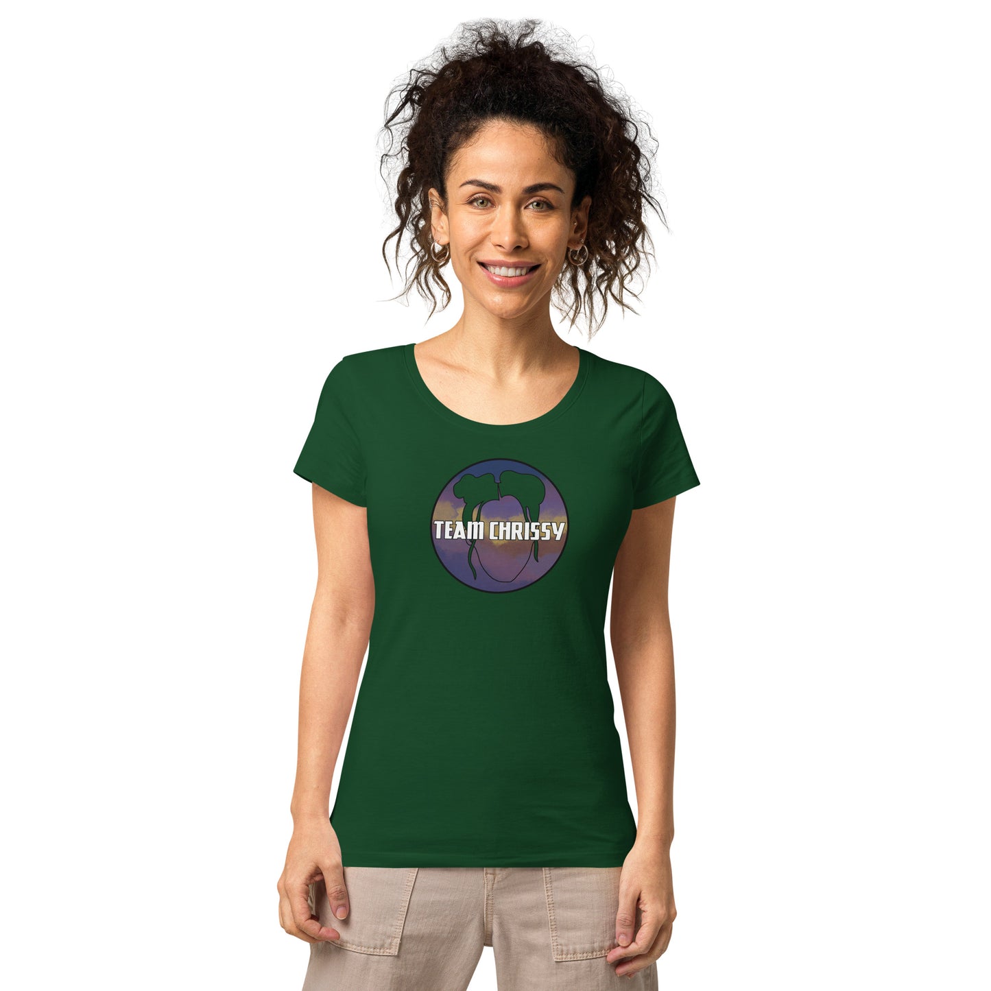 TEAM CHRISSY Women’s Basic Organic T-Shirt