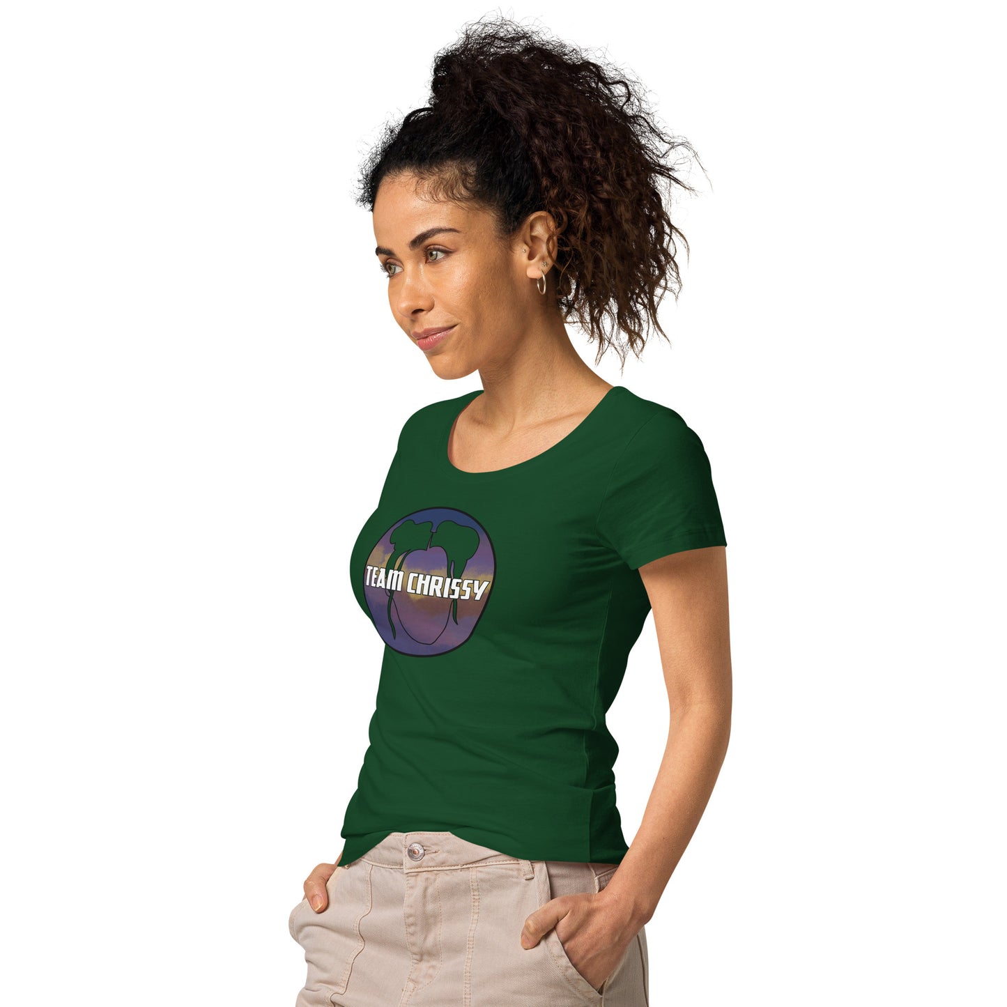 TEAM CHRISSY Women’s Basic Organic T-Shirt