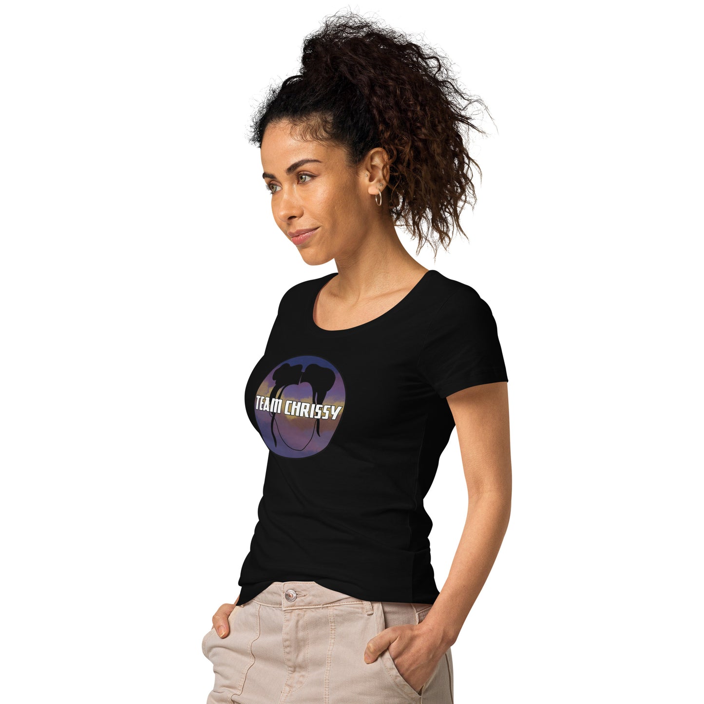 TEAM CHRISSY Women’s Basic Organic T-Shirt