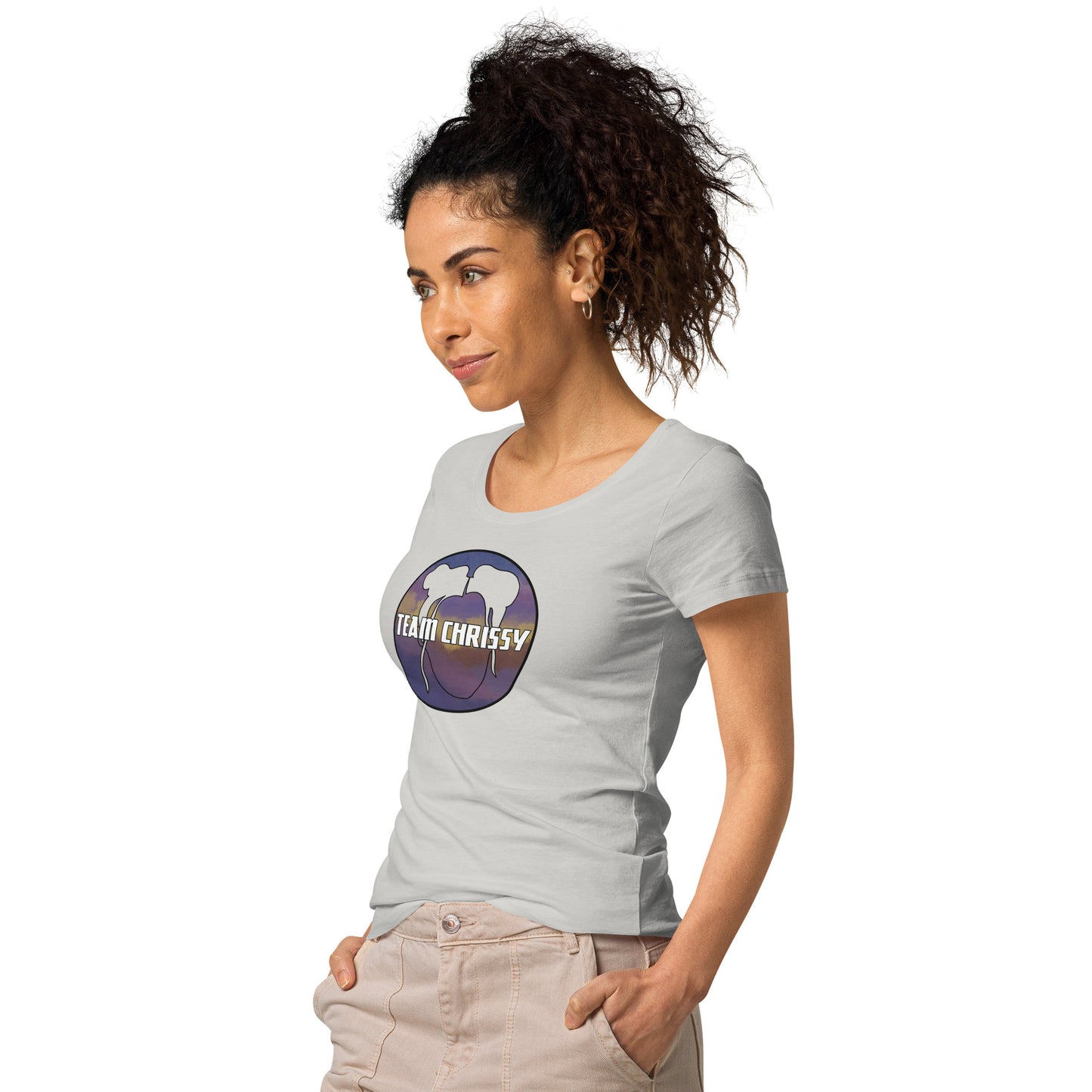 TEAM CHRISSY Women’s Basic Organic T-Shirt