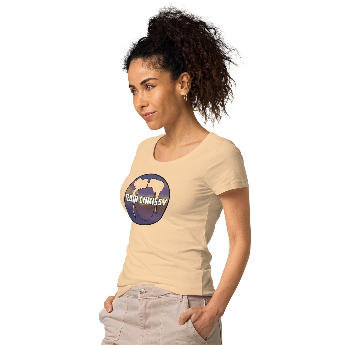 TEAM CHRISSY Women’s Basic Organic T-Shirt
