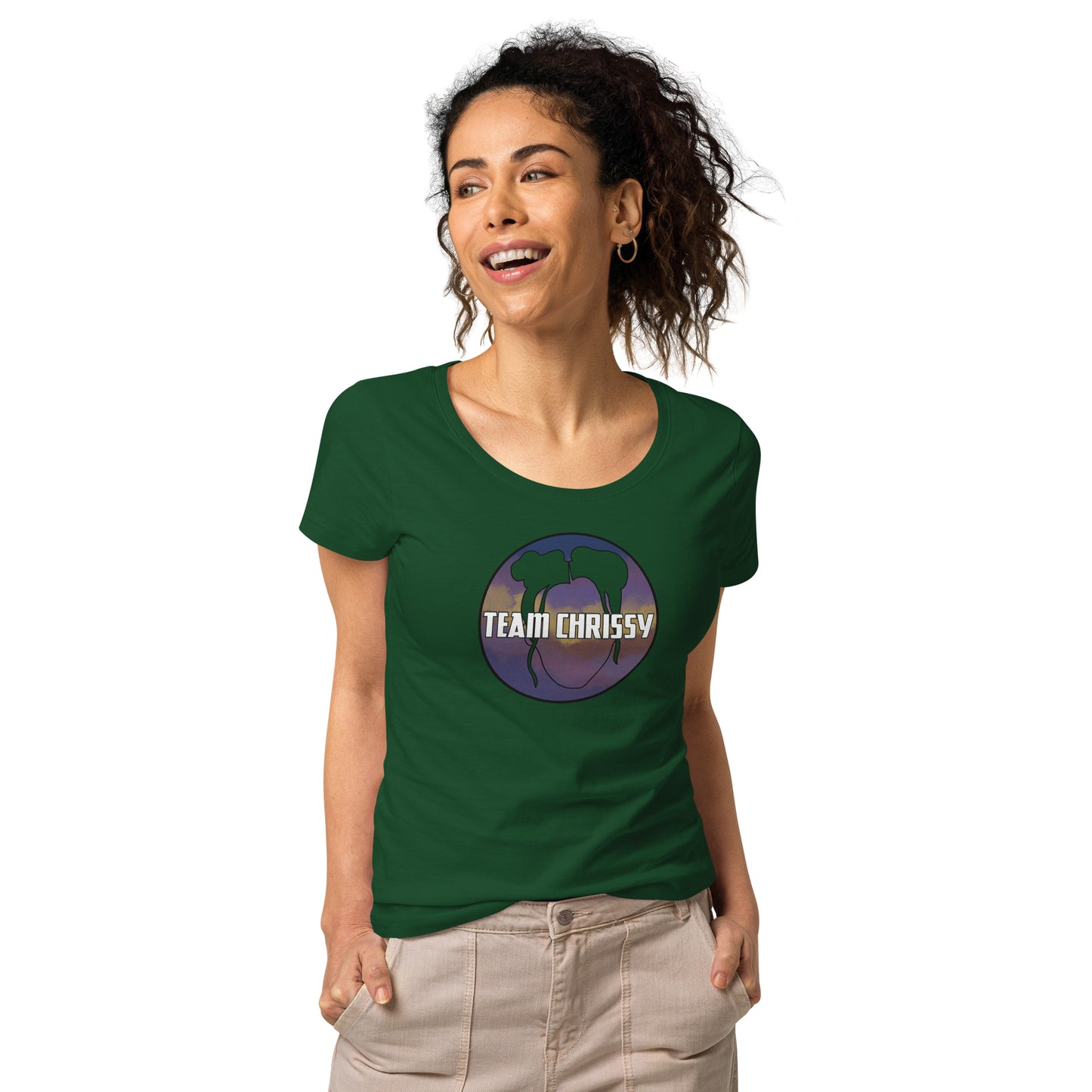 TEAM CHRISSY Women’s Basic Organic T-Shirt